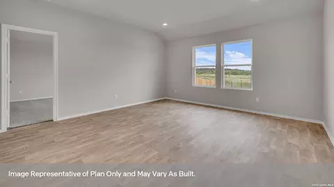 Living - 330 Hodges St, Maxwell, TX 78656 photo 3 of 3
