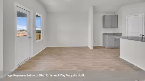 Living - 330 Hodges St, Maxwell, TX 78656 photo 1 of 3