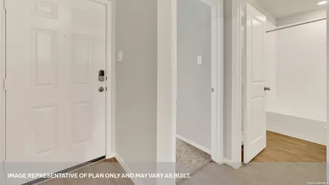 Entry Way - 302 Windflower Cv, Luling, TX 78648 photo 1 of 1