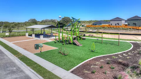 View/Area - 302 Windflower Cv, Luling, TX 78648 photo 1 of 5
