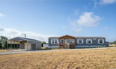 154 Scott Branch Rd, Harper, TX 78631