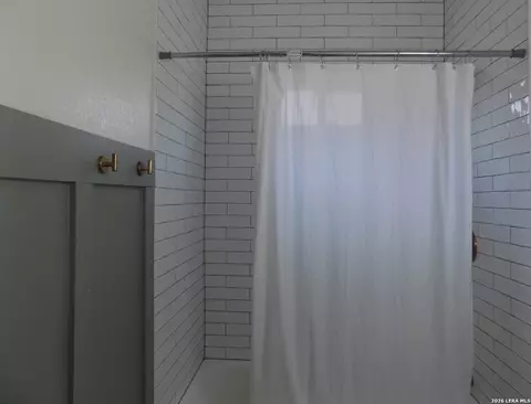 Bath - 2982 Superior Dr, Eagle Pass, TX 78852 photo 1 of 1