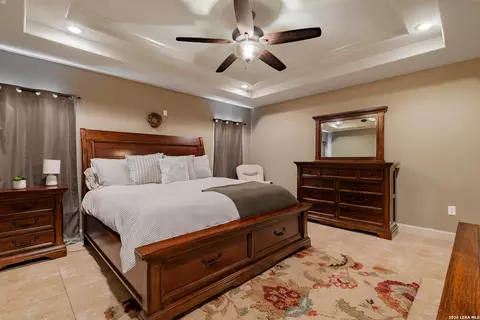 Bedroom - 2740 Oak Manor Dr, Eagle Pass, TX 78852 photo 1 of 8