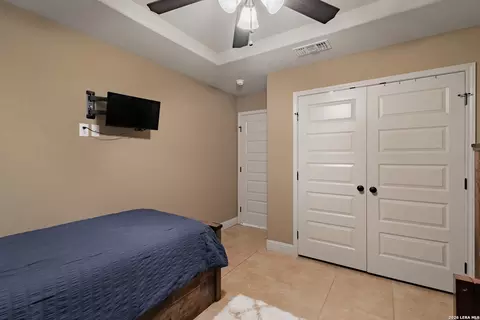 Bedroom - 2740 Oak Manor Dr, Eagle Pass, TX 78852 photo 5 of 8