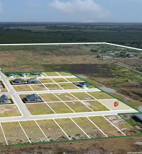 133 Albion Ct, Poteet, TX 78065
