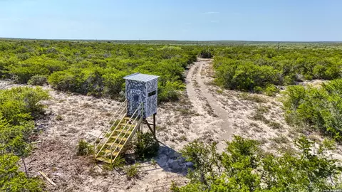 Other - 2252 E Frontier 5, Freer, TX 78384 photo 8 of 14