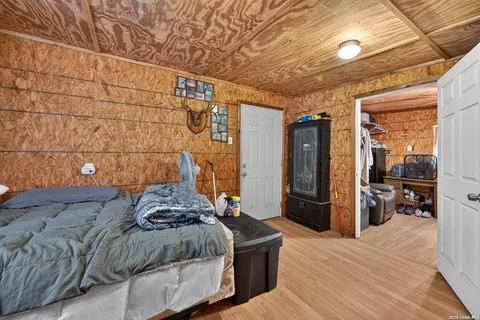 Bedroom - 2252 E Frontier 5, Freer, TX 78384 photo 2 of 3