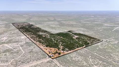 View/Area - 2252 E Frontier 5, Freer, TX 78384 photo 1 of 6