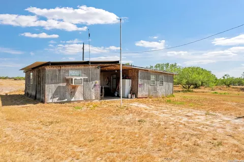 Other - 2252 E Frontier 5, Freer, TX 78384 photo 4 of 14