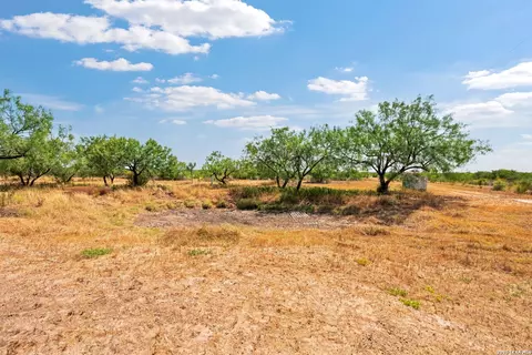 Other - 2252 E Frontier 5, Freer, TX 78384 photo 2 of 14