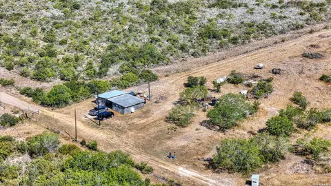 View/Area - 2252 E Frontier 5, Freer, TX 78384 photo 3 of 6