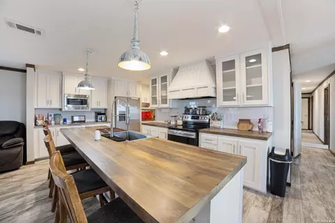20353 Senior Rd, Von Ormy, TX 78073 photo 15