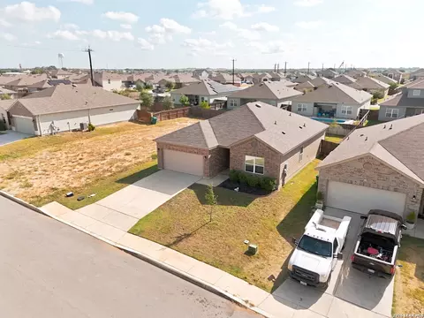 View/Area - 19916 Doc Holiday Dr, Lytle, TX 78052 photo 2 of 6