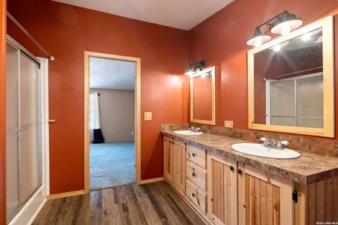 994 Quail Run, Lytle, TX 78052 photo 29