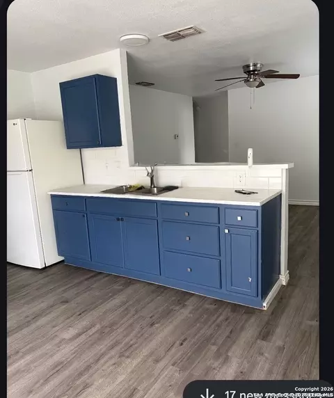 8831 Five Palms Dr, San Antonio, TX 78242