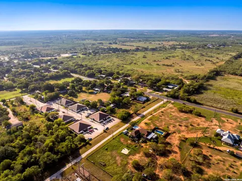 8717 S Fm Rd 2790 W, Somerset, TX 78069