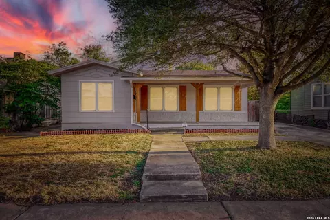 315 Avant Ave, San Antonio, TX 78210