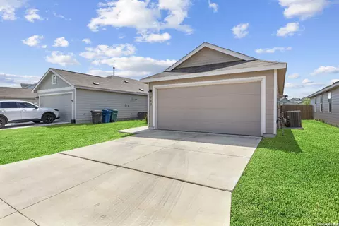 242 Ambush Rdg, San Antonio, TX 78220