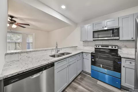 5333 Callaghan Rd, San Antonio, TX 78228