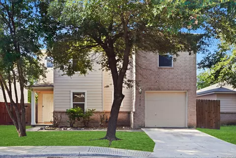 7918 Meadow Way Ct, San Antonio, TX 78227