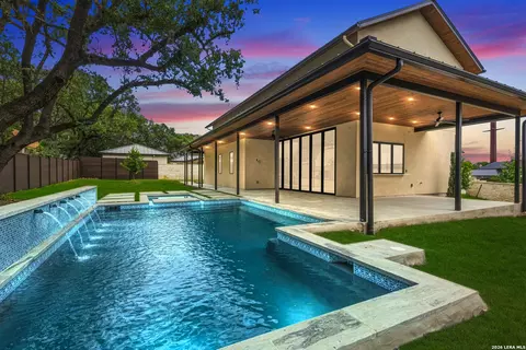 103 Lakeview Blvd, New Braunfels, TX 78130