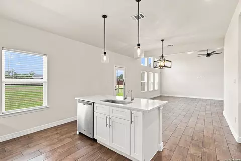 Other - 100 W Short Meadow Dr, Lytle, TX 78052 photo 5 of 12