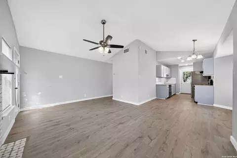 4114 Dakota Sun, San Antonio, TX 78244