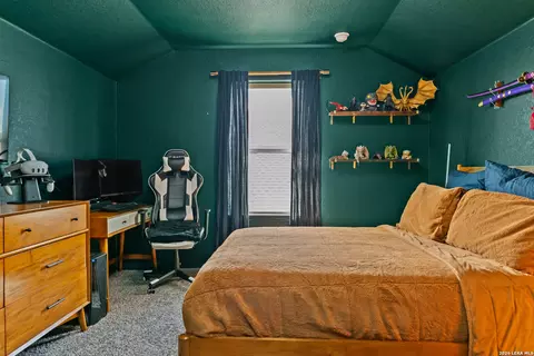 Bedroom - 8697 Stackstone, Schertz, TX 78154 photo 8 of 8