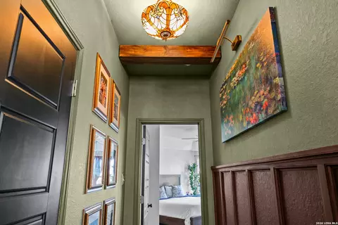 Entry Way - 8697 Stackstone, Schertz, TX 78154 photo 2 of 3