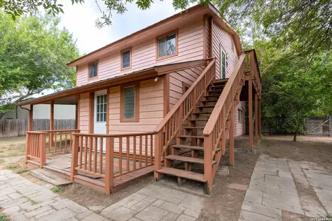 2114 Terminal Loop Rd, Mcqueeney, TX 78123
