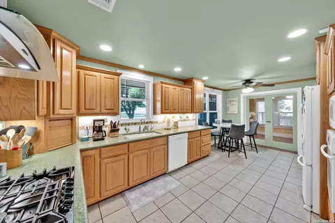 Kitchen - 509 E Almante Ave, De Leon, TX 76444 photo 3 of 3