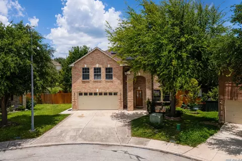 1302 Sun Gdn, San Antonio, TX 78245