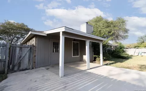 Other - 302 Bain Dr, Devine, TX 78016 photo 9 of 13