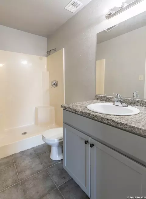 Bath - 302 Bain Dr, Devine, TX 78016 photo 1 of 2
