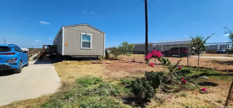 173 Pleasant, Eagle Pass, TX 78852 photo 27
