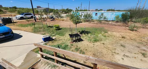 173 Pleasant, Eagle Pass, TX 78852 photo 18
