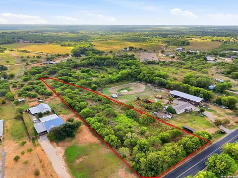 15000 Wisdom Rd, Atascosa, TX 78002