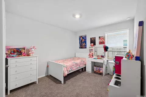 Bedroom - 4218 Tarragon Pl, Von Ormy, TX 78073 photo 4 of 5
