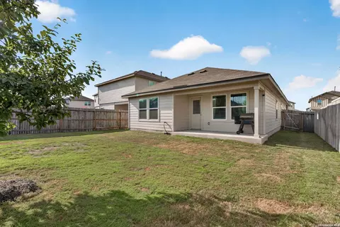 Exterior - 4218 Tarragon Pl, Von Ormy, TX 78073 photo 5 of 5
