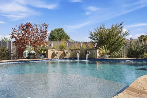 1635 Sun Bay Dr, New Braunfels, TX 78130