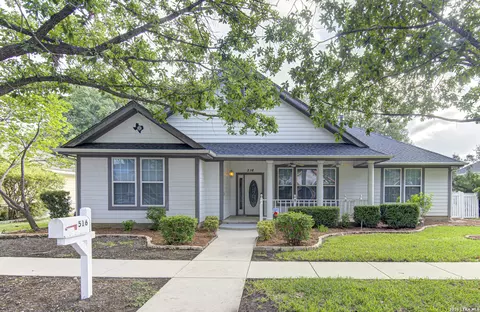 516 Jo Lynn Ln, New Braunfels, TX 78130