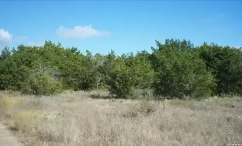 5038 Apache Moon, Spring Branch, TX 78070 photo 2