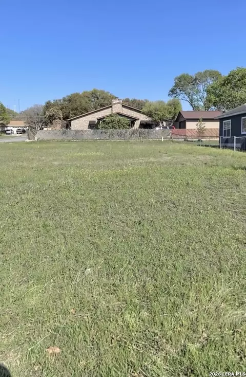 3902 Meeks Ave, San Antonio, TX 78210