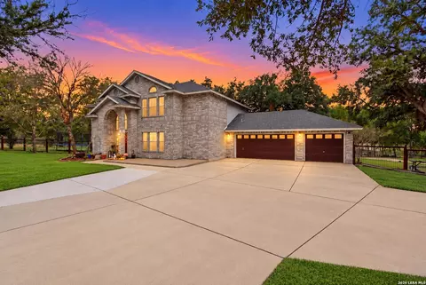 3303 Triple Mdws, San Antonio, TX 78263