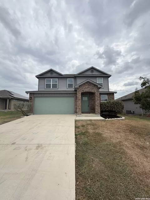 14422 Rockhouse Rd, Elmendorf, TX 78112