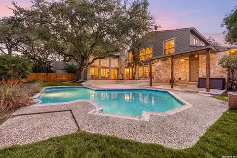 15415 River Bnd, San Antonio, TX 78247
