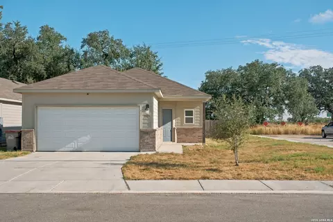 3519 Strawberry Grv, San Antonio, TX 78264