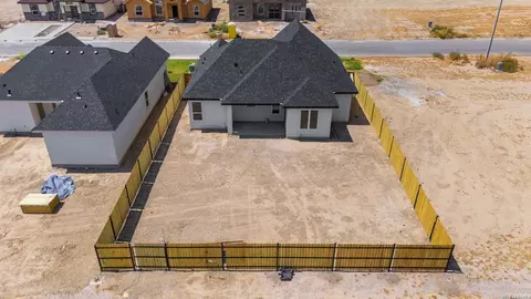 View/Area - 3123 Jacob Dr, Eagle Pass, TX 78852 photo 3 of 6