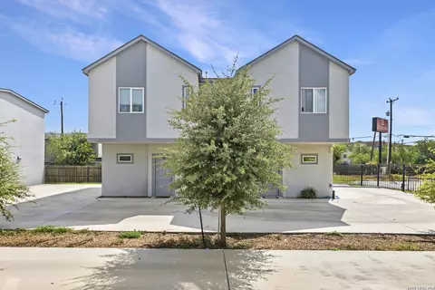 6407 Marcum Dr, San Antonio, TX 78227