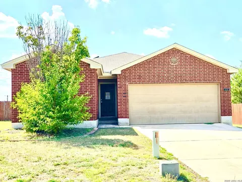 1431 Dove Bnd, San Antonio, TX 78245